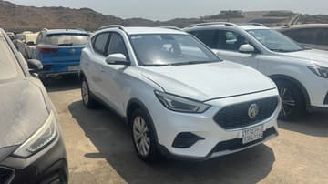 أم جي  ZS STD - 2023