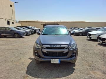 ايسوزو غمارتين دبل  - 2023