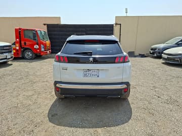 بيجو جي تو 3008 - 2024