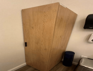 SINGLE DOOR WARDROBE 100