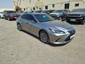 لكزس أي اس 250  - 2025