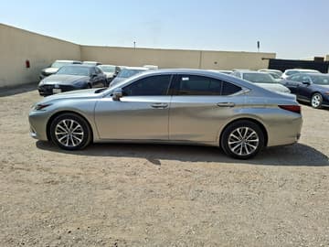لكزس أي اس 250  - 2025