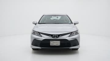 تايوتا كامري  - 2022