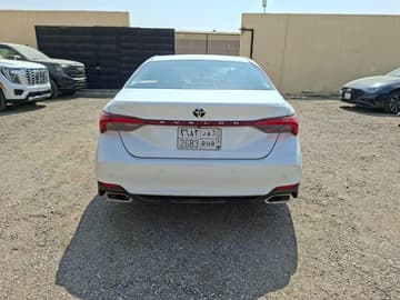 تويوتا افالون  - 2022