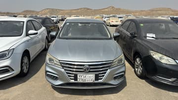 أم جي5  COM - 2022