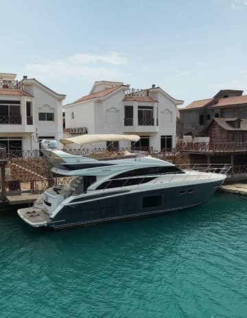 يخت الأميرة 56 (Princess 56) الفاخر 