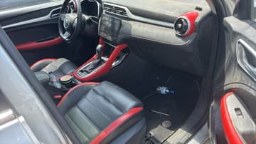 MG ZS LUX - 2022