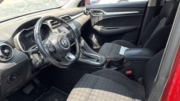 MG ZS STD - 2022