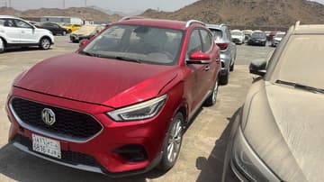 MG ZS STD - 2022