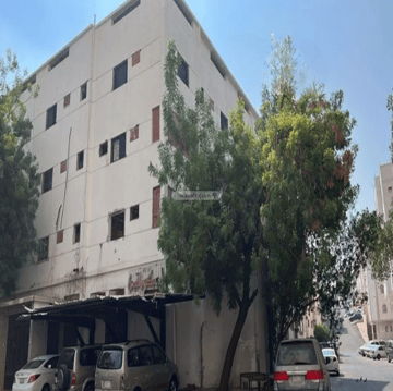 Building 832 SQM with 4 Floors Facing East Ad Diyafah, Makkah