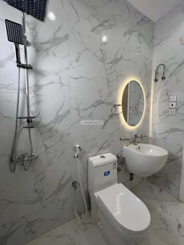 Apartment 198 SQM with 5 Bedrooms Al Aziziyah, Madinah