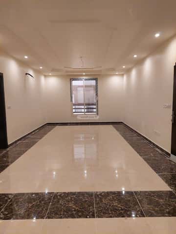 Apartment 211 SQM with 4 Bedrooms Al Aziziyah, North Jeddah, Jeddah