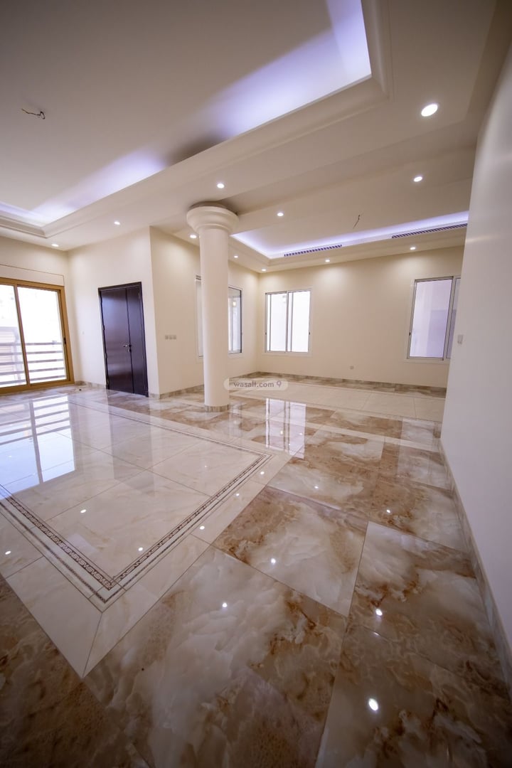 7 Bedroom(s) Villa for Sale Al Hamadaniyah, East Jeddah, Jeddah