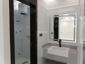 Floor 173 SQM with 5 Bedrooms Al Aziziyah, South Riyadh, Riyadh