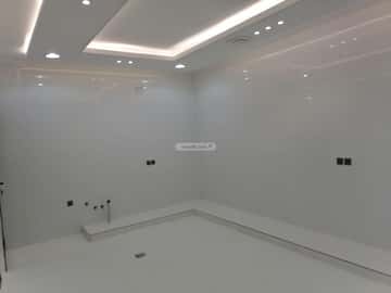 Floor 173 SQM with 5 Bedrooms Al Aziziyah, South Riyadh, Riyadh