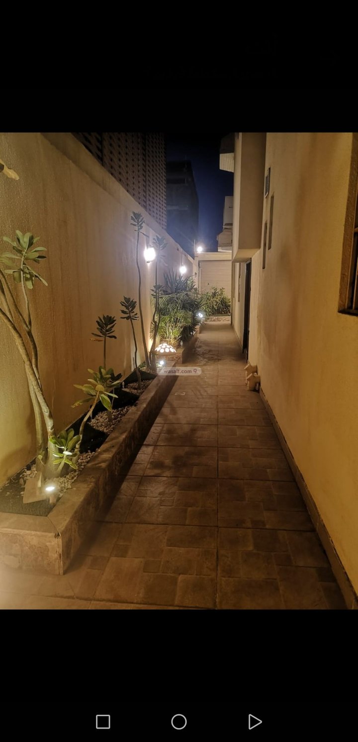 Villa 312 SQM with 3 Apartments Facing East Taibah, North Jeddah, Jeddah