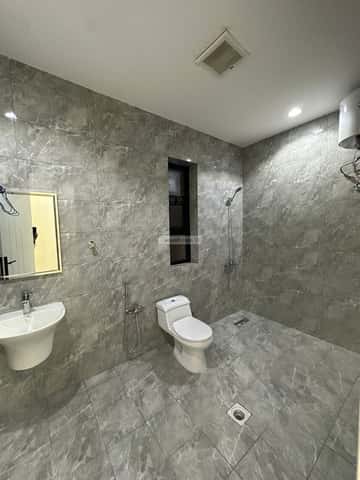 Villa 375 SQM Facing North on 15m Width Street Al Qadisiyah, East Riyadh, Riyadh