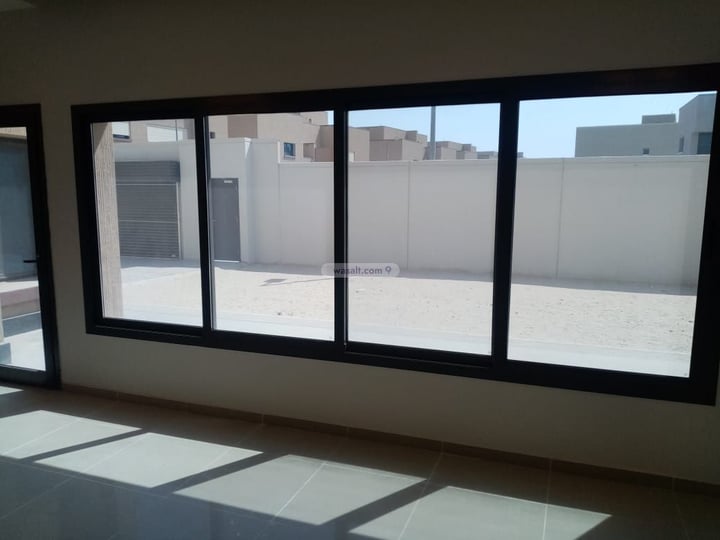 Villa 702 SQM Facing North with 5 Bedrooms Gharb Adh Dhahran, Dammam