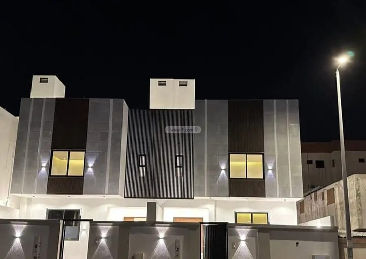 فيلا 233 متر مربع شمالية على شارع 15م العمرة الجديدة، مكة المكرمة