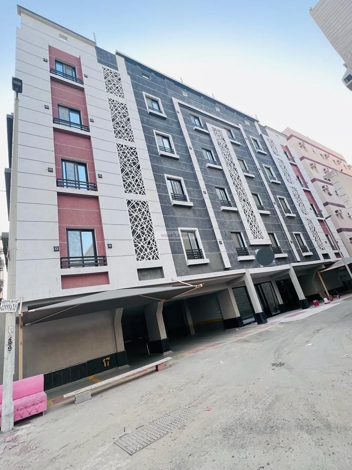 Apartment 152 SQM with 5 Bedrooms Mraykh, East Jeddah, Jeddah