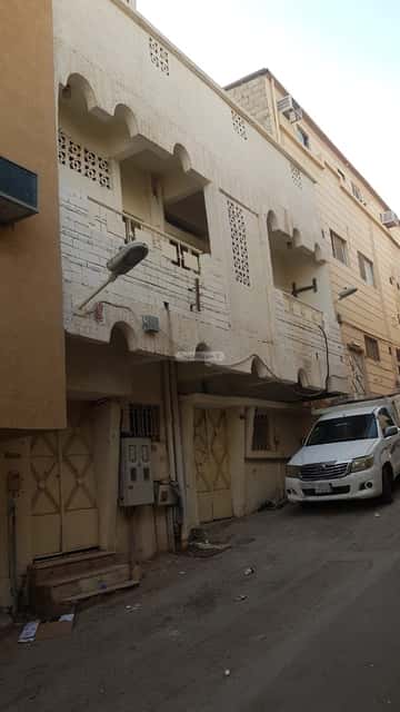 عمارة 117 متر مربع بدورين واجهة شرقية ام الحمام الشرقي، غرب الرياض، الرياض