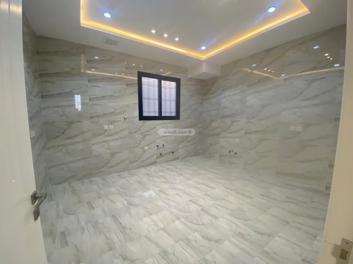 Floor 207 SQM with 5 Bedrooms Al Qadisiyah, East Riyadh, Riyadh