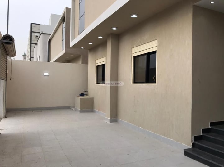 Villa 296 SQM Facing West on 15m Width Street Asharai, Makkah