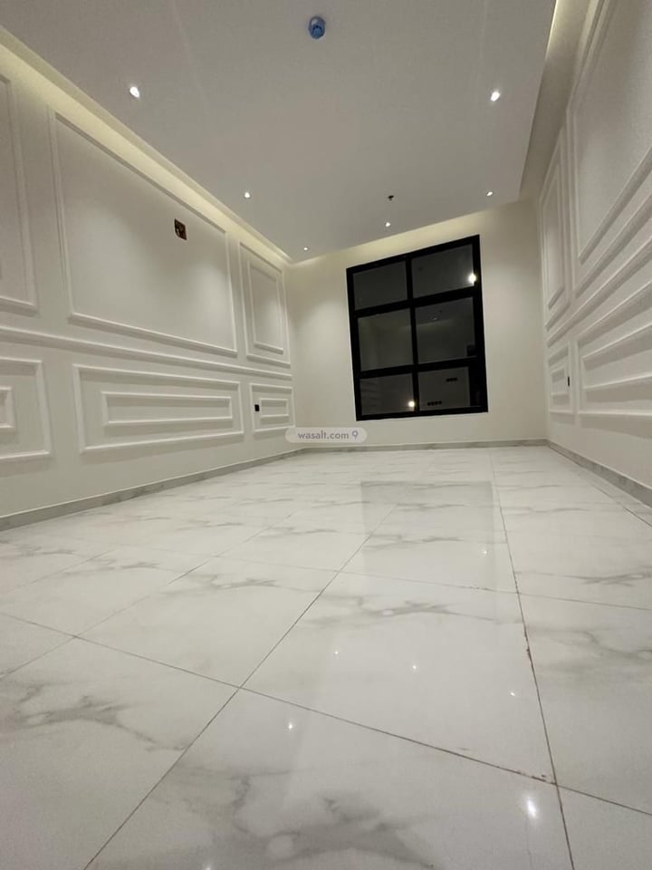 Apartment 250 SQM with 9 Bedrooms Al Awaly, West Riyadh, Riyadh