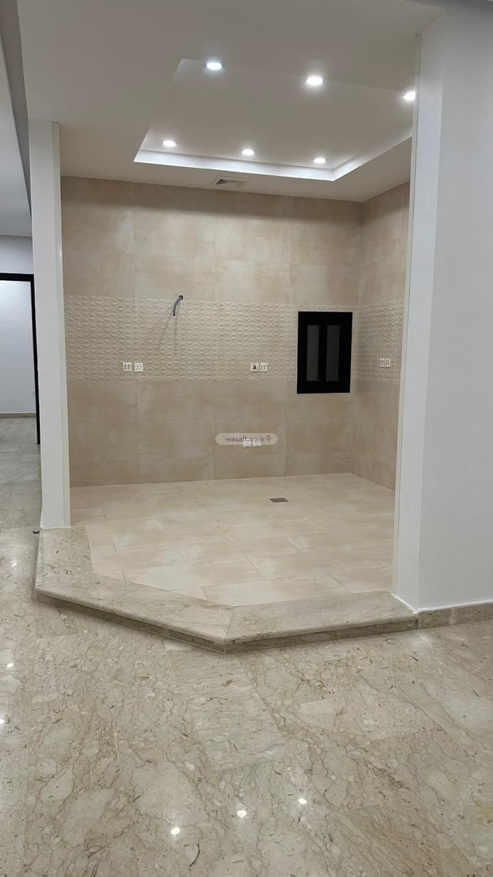 Apartment 160 SQM with 5 Bedrooms Al Marwah, North Jeddah, Jeddah