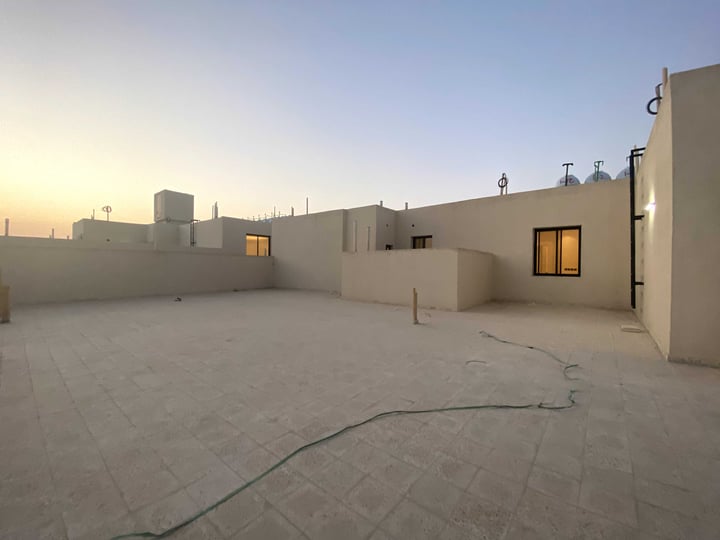 Apartment 188 SQM with 5 Bedrooms Tuwaiq, West Riyadh, Riyadh