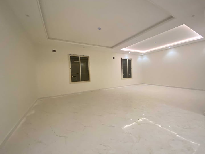 Apartment 184 SQM with 5 Bedrooms Tuwaiq, West Riyadh, Riyadh