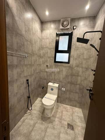 Villa 250 SQM with 1 Apartment Facing East An Nawwariyah, Makkah