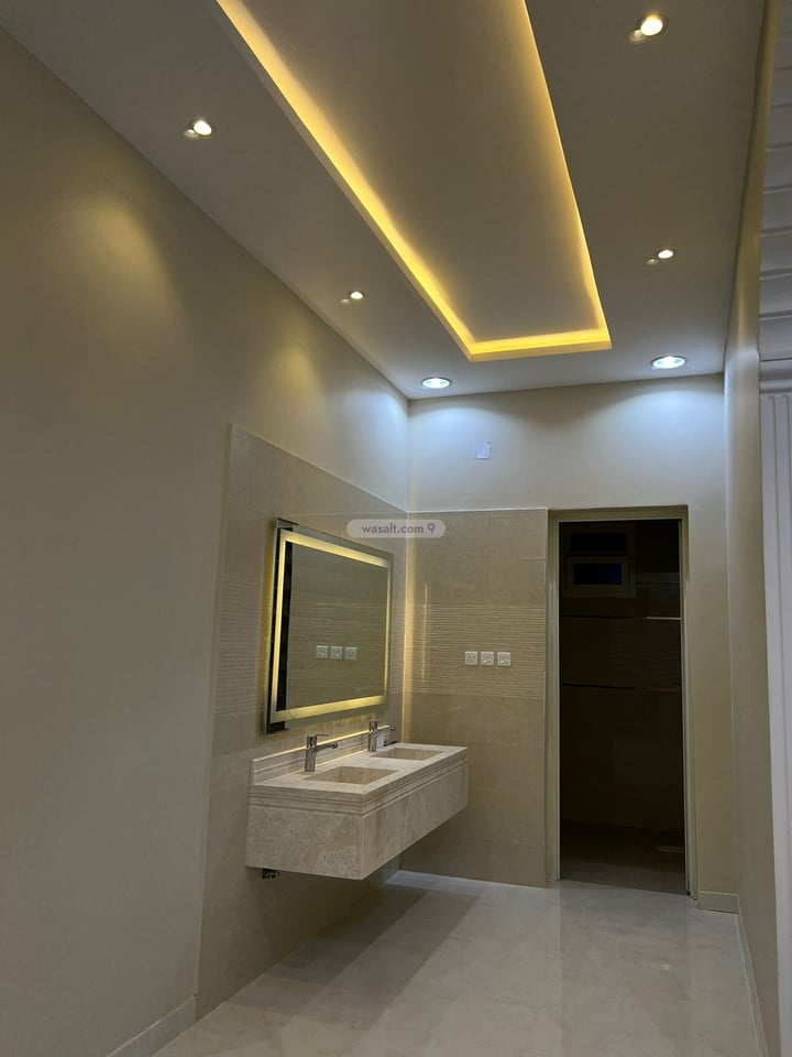 Floor 600 SQM with 7 Bedrooms Al Yarmuk, Al Kharj