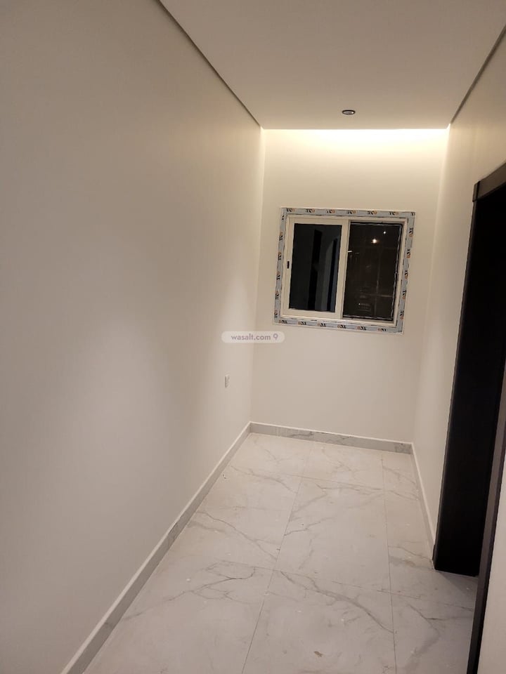 Apartment 200 SQM with 5 Bedrooms Al Rimal, East Riyadh, Riyadh