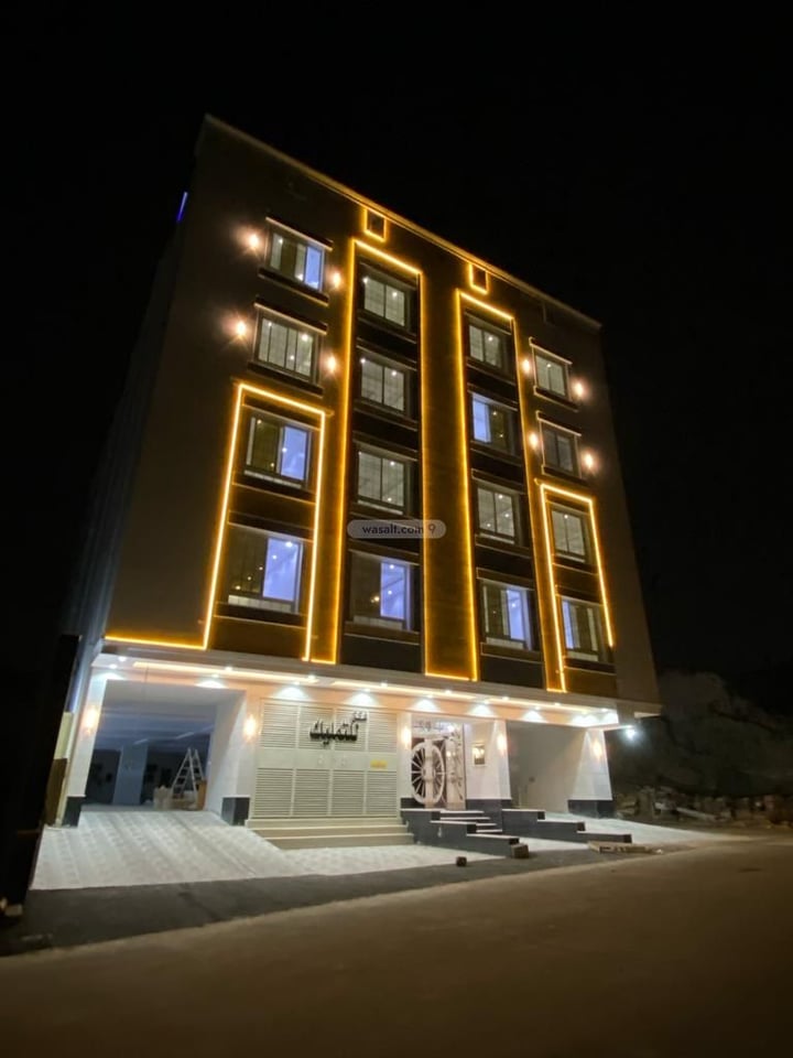 Apartment 275 SQM with 7 Bedrooms King Fahd, Makkah