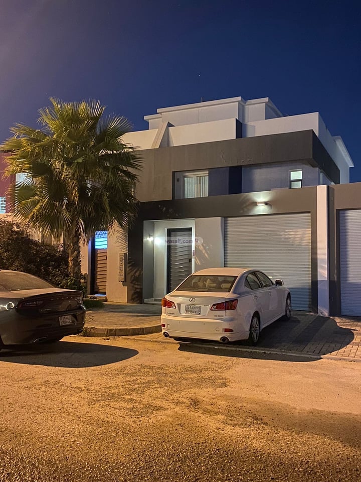 Furnished Villa 315 SQM Facing East Al Rimal, East Riyadh, Riyadh