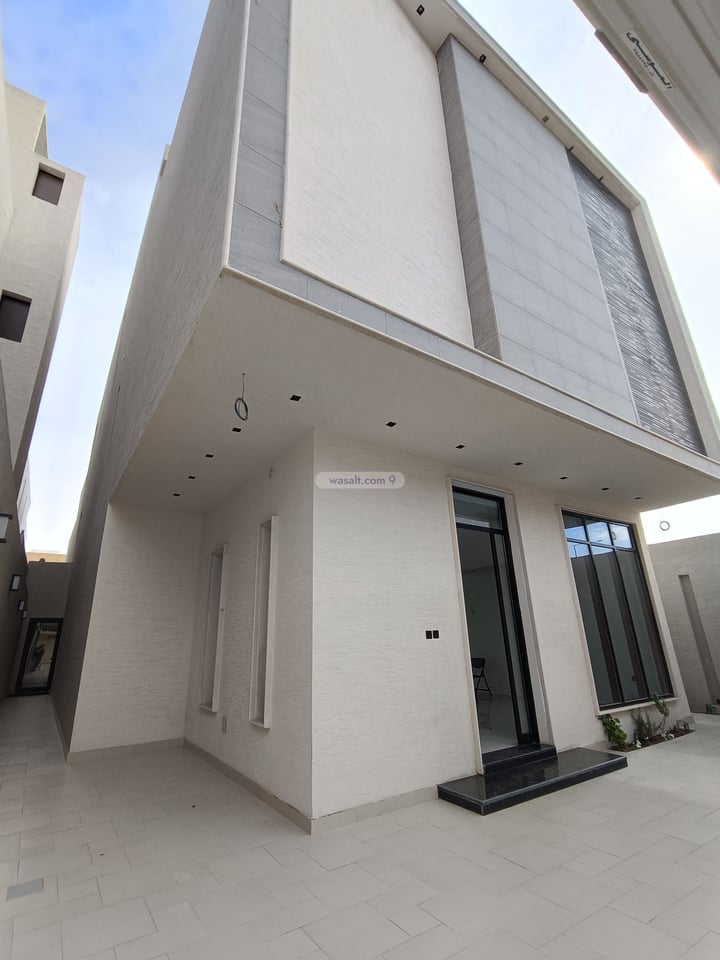 Villa 288 SQM Facing North on 15m Width Street Qurtubah, East Riyadh, Riyadh