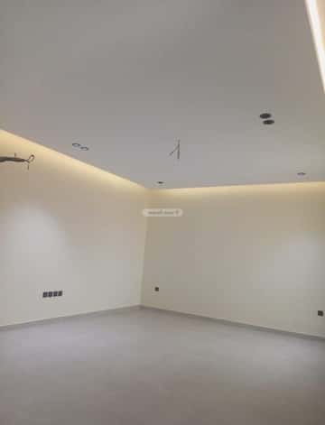 Villa 250 SQM Facing East on 14m Width Street Shuran, Madinah
