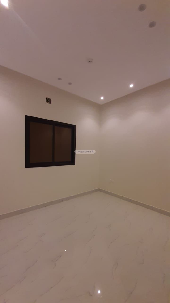 Apartment 203 SQM with 4 Bedrooms Ghirnatah, East Riyadh, Riyadh