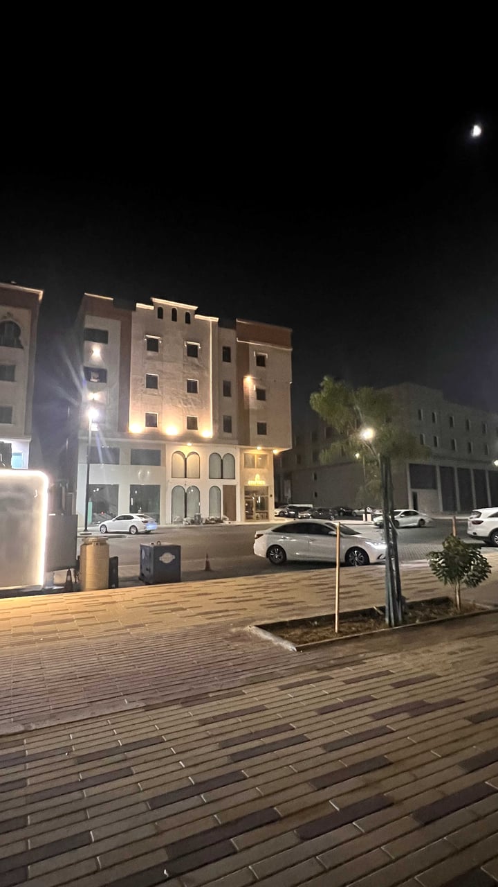  SQM Building for Rent An Nuzhah, Dammam