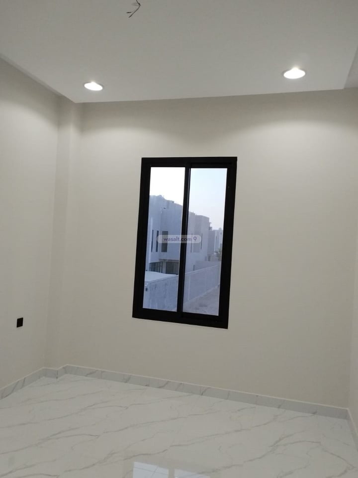 Villa 327 SQM Facing North on 20m Width Street Al Wahlan, Unayzah