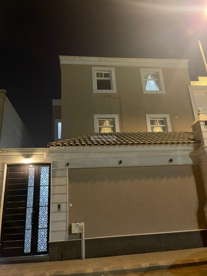 Apartment 180 SQM with 5 Bedrooms Ishbiliyah, East Riyadh, Riyadh