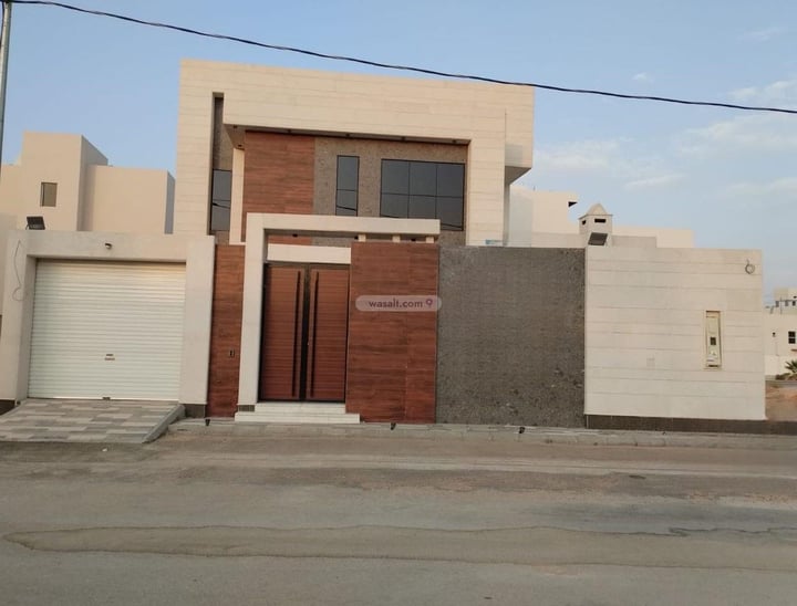 Villa 320 SQM Facing West on 15m Width Street Al Molaydaa, Buraidah