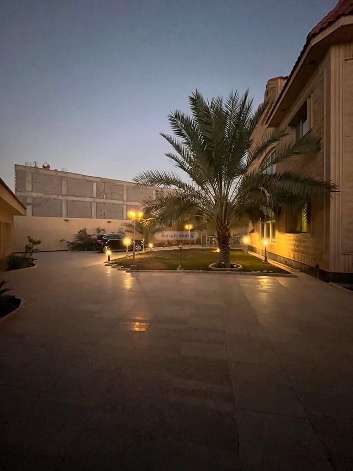 فيلا 1145 متر مربع مع شقة واجهة شمالية عرقة، غرب الرياض، الرياض