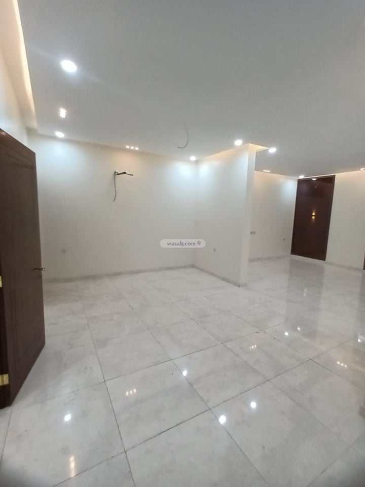 Villa 275 SQM Facing North on 20m Width Street As Swaryee, North Jeddah, Jeddah