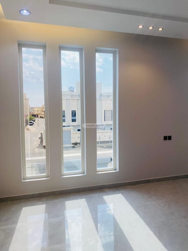 Villa 481 SQM Facing South on 30m Width Street Al Yarmuk, Khamis Mushayt