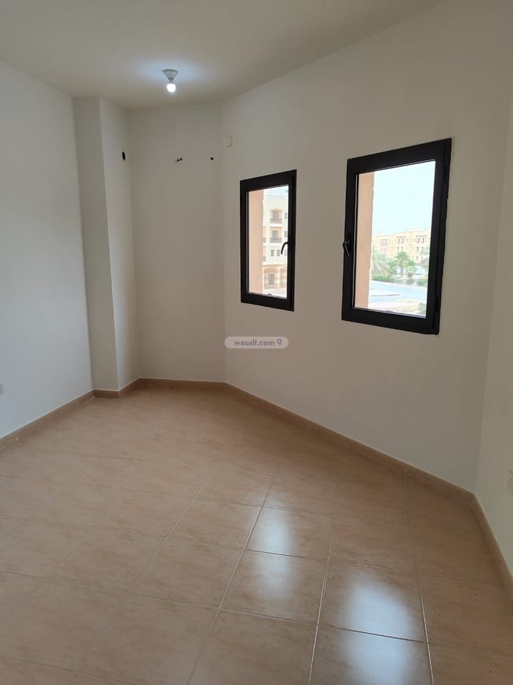 Apartment 179 SQM with 5 Bedrooms Al Suwaidi, West Riyadh, Riyadh