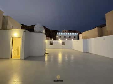 Villa 340 SQM Facing North East on 20m Width Street Asharai, Makkah