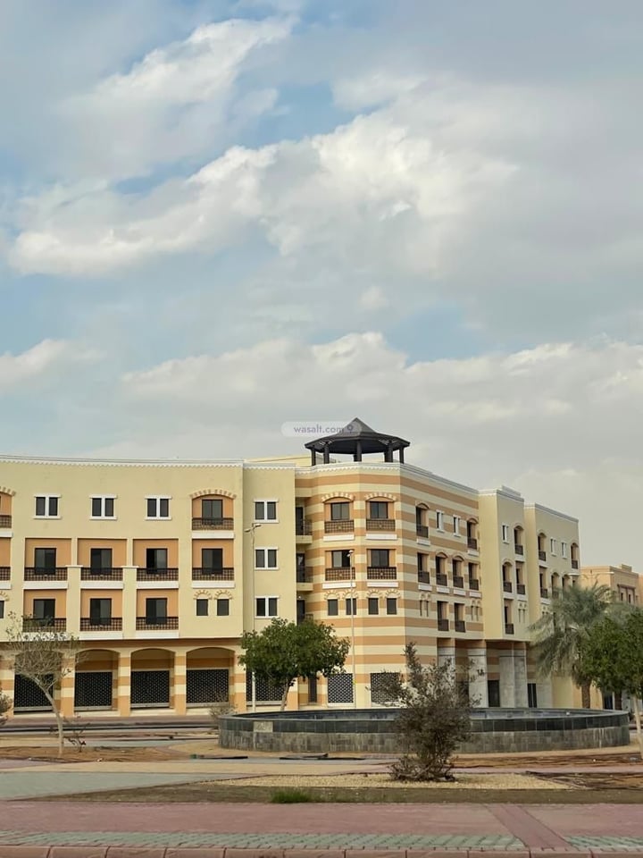 Apartment 218 SQM with 6 Bedrooms Al Suwaidi, West Riyadh, Riyadh
