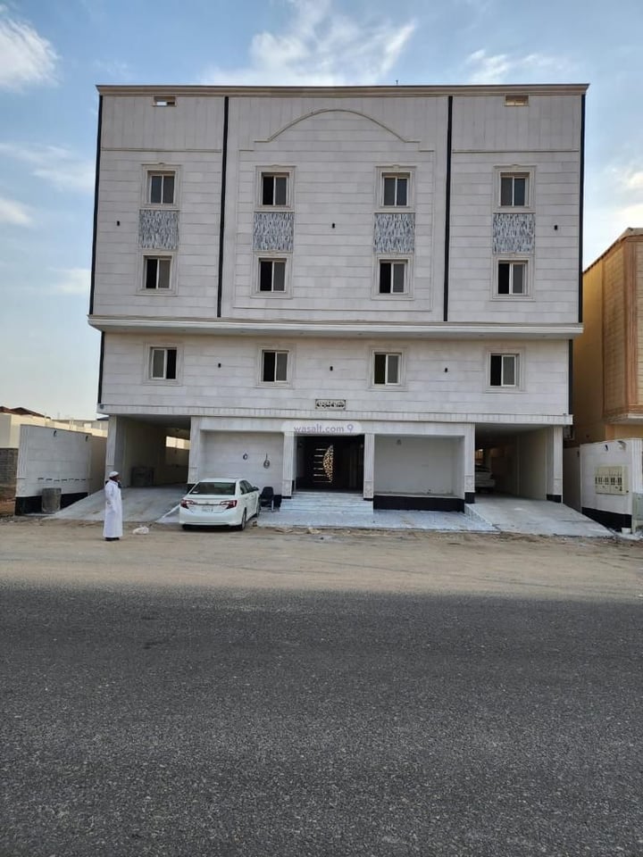 Villa 396 SQM Facing West on 15m Width Street Harat Al Bab Al Jadid, Makkah
